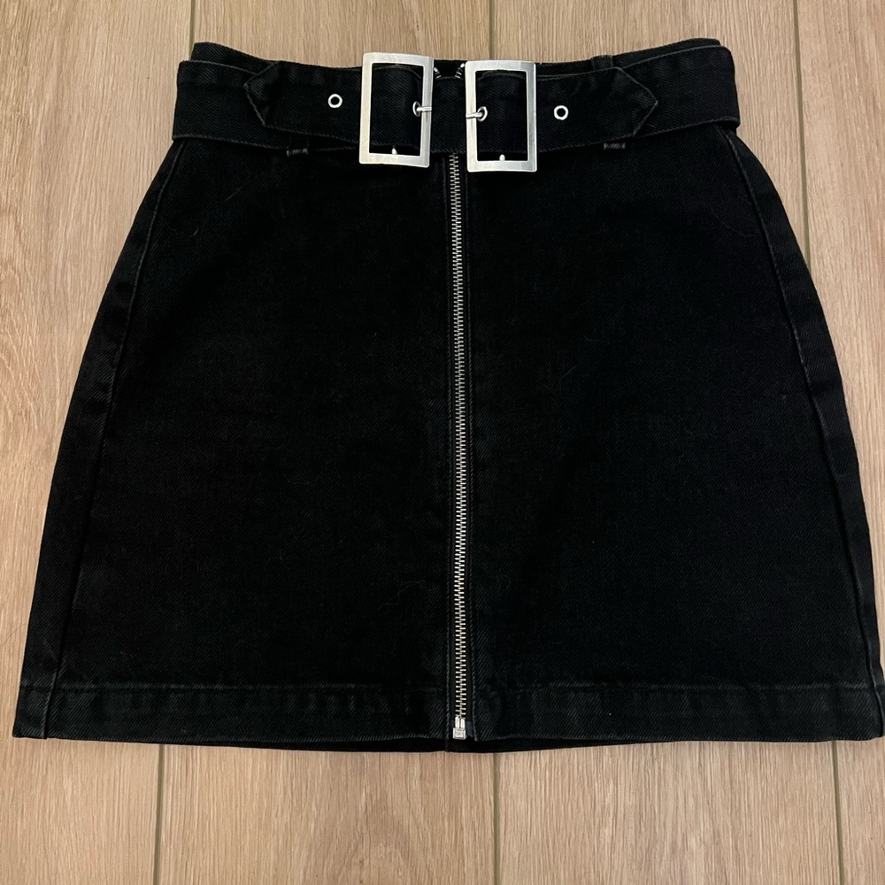 Topshop skirt with silver hardware